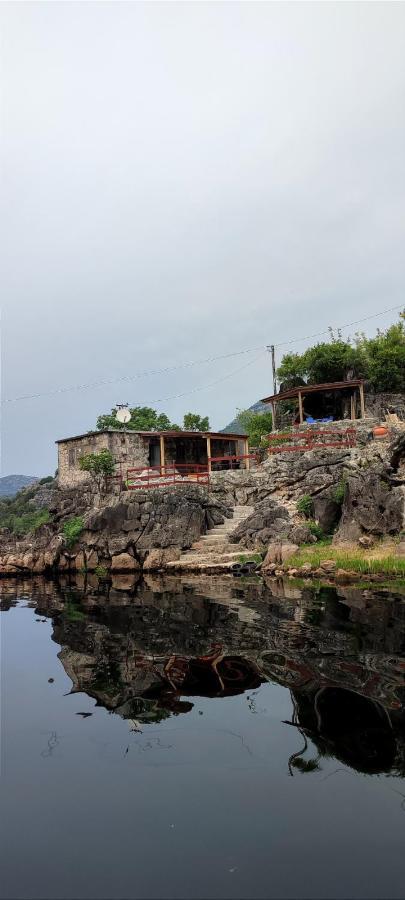 Old House, Skadar Lake Cetinje Eksteriør billede